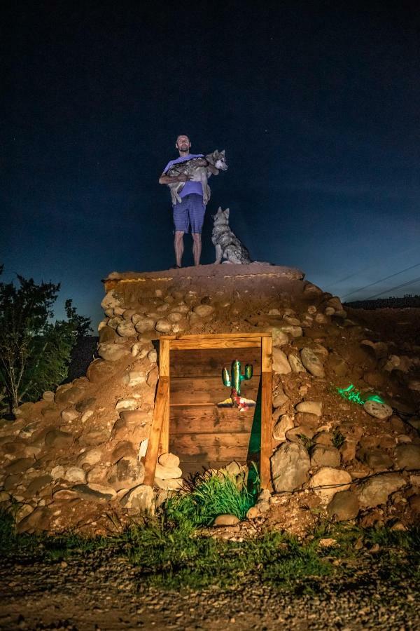 فندق سيدونافي  Cave, Yurt, Bubble And Other Glamping Adventures المظهر الخارجي الصورة